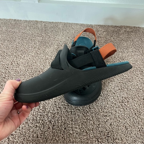 Chacos Chillo Kid’s 5 Clog - Picture 6 of 11